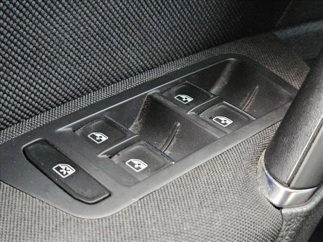 Used 2017 Volkswagen GTI S image 12