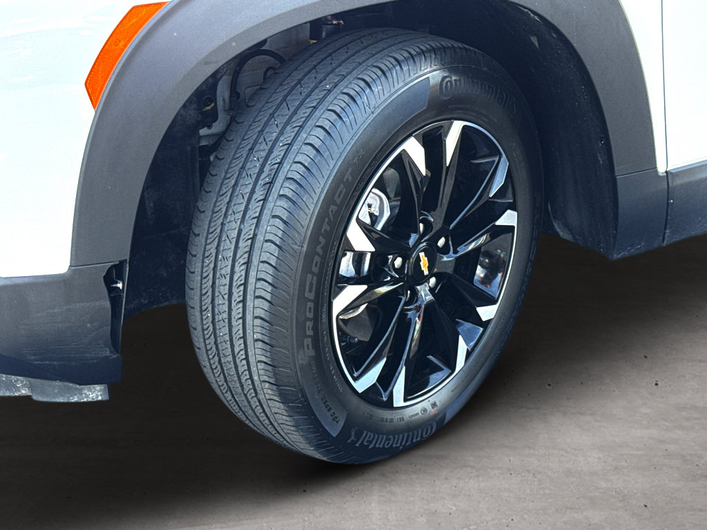 Used 2023 Chevrolet TrailBlazer LT w/ Convenience Package FWD image 24