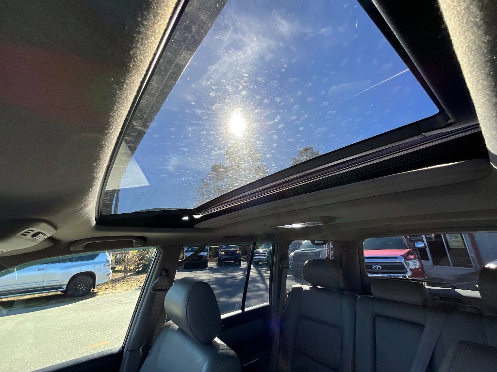 Used 2006 Toyota Land Cruiser image 16