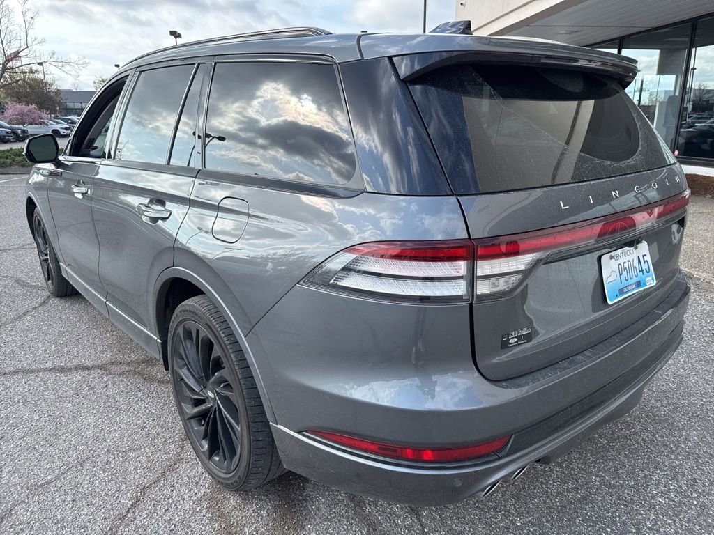 Used 2025 Lincoln Aviator Reserve w/ Equipment Group 201A image 6
