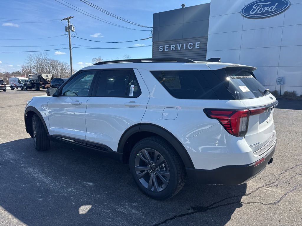 New 2026 Ford Explorer Active w/ Active Comfort Package image 9
