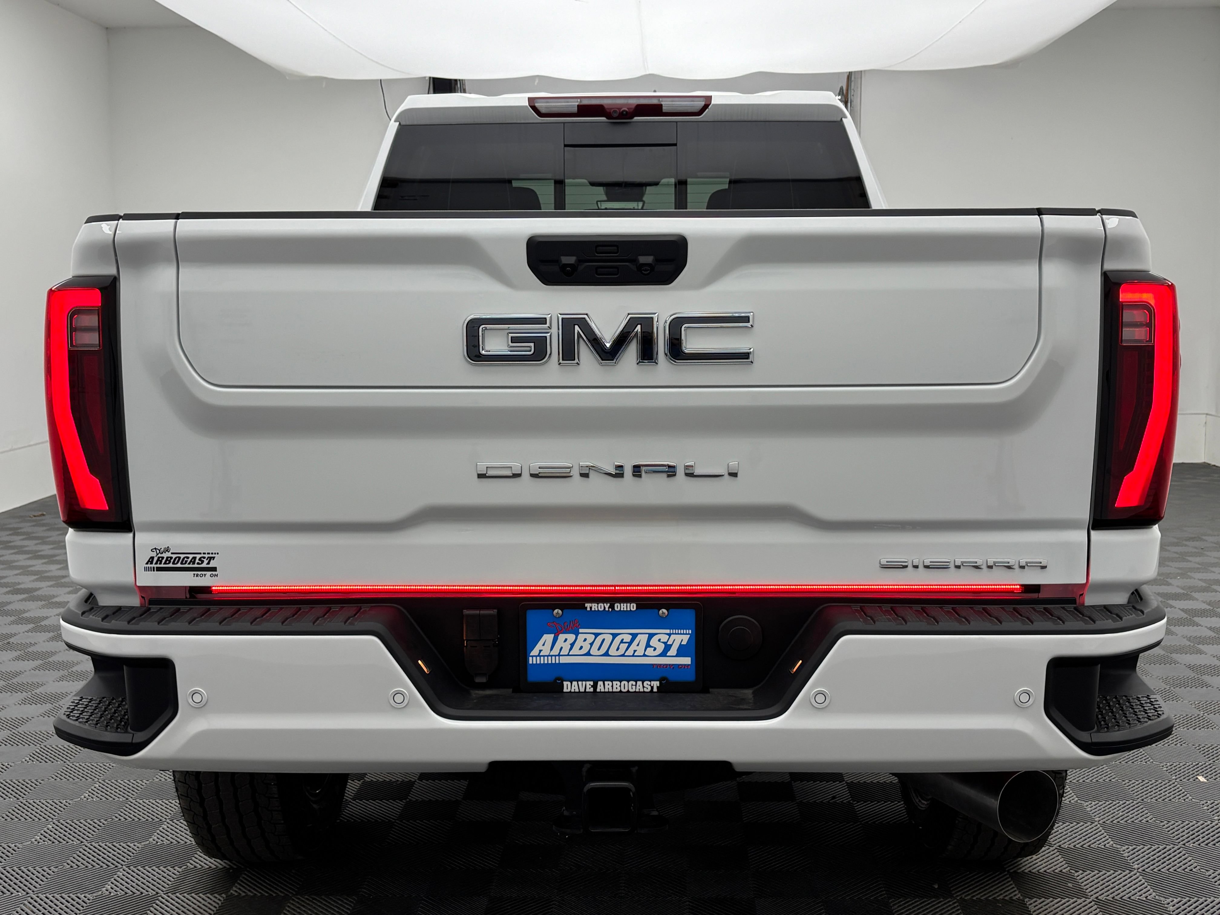 New 2026 GMC Sierra 2500 Denali Ultimate AWD/4WD image 10