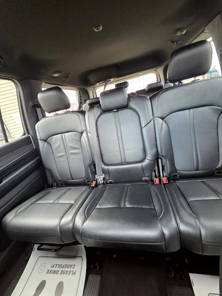 Used 2024 Jeep Wagoneer Series II w/ Flexible Seating Group image 28