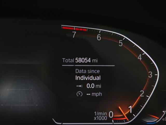 Used 2022 BMW 740i xDrive w/ M Sport Package image 23