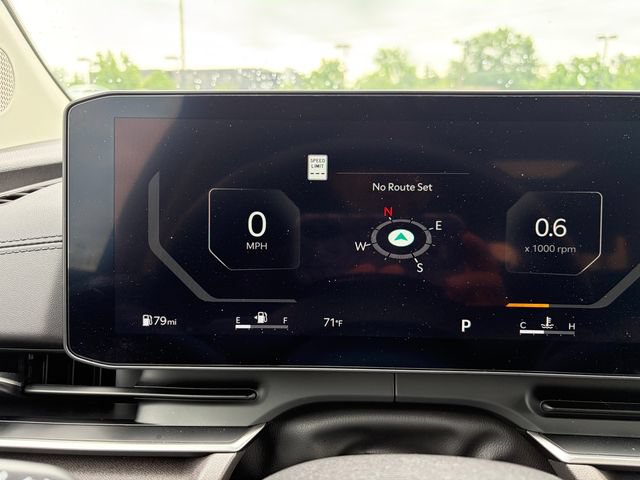 Certified 2025 Kia Carnival SX FWD image 24