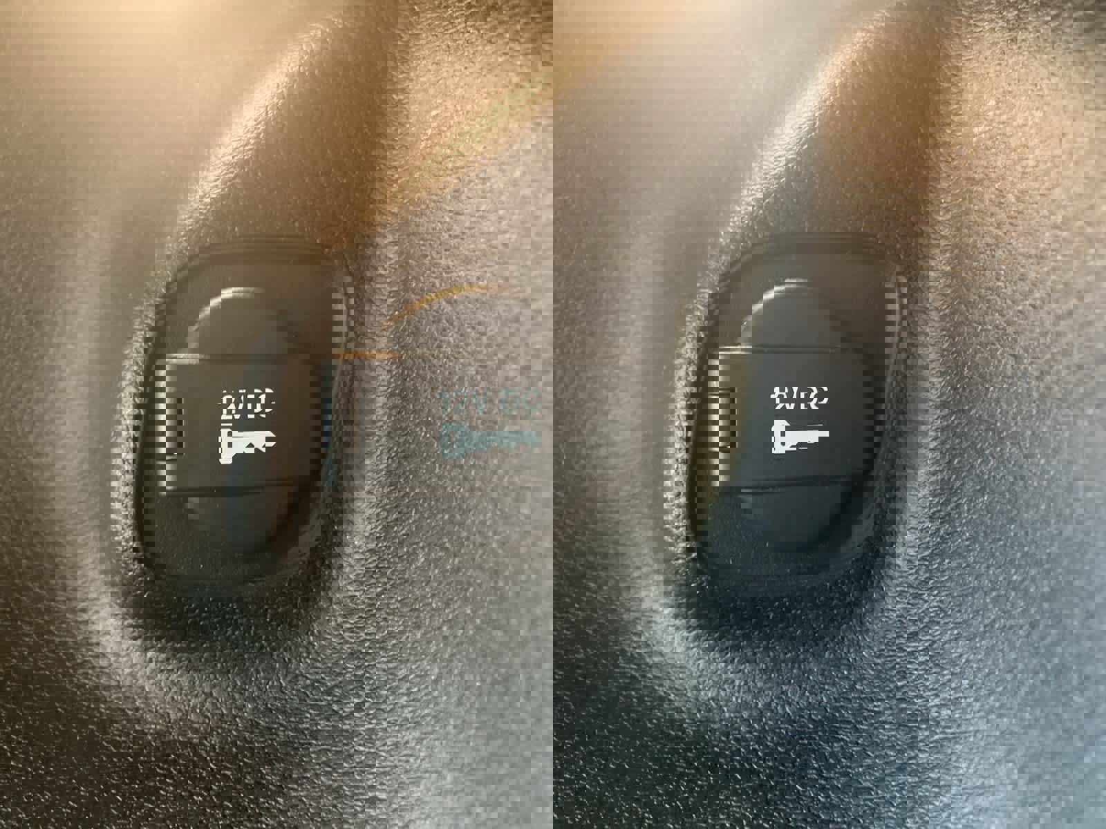 Used 2019 Jeep Cherokee Trailhawk w/ Cold Weather Group image 27