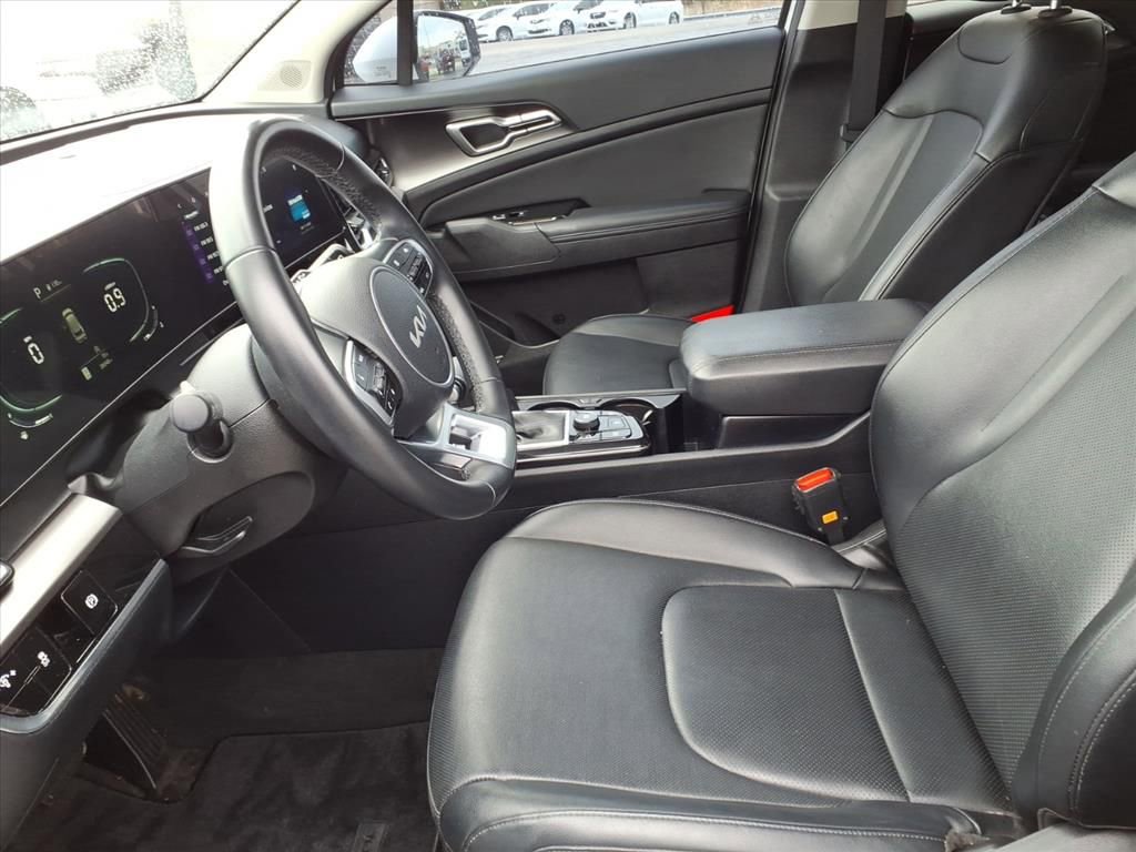 Used 2023 Kia Sportage EX FWD image 9