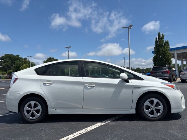 Used 2015 Toyota Prius Two FWD image 4