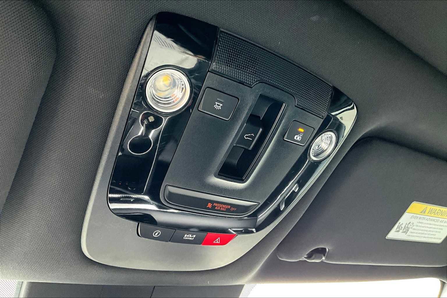Used 2023 Kia K5 GT-Line image 34
