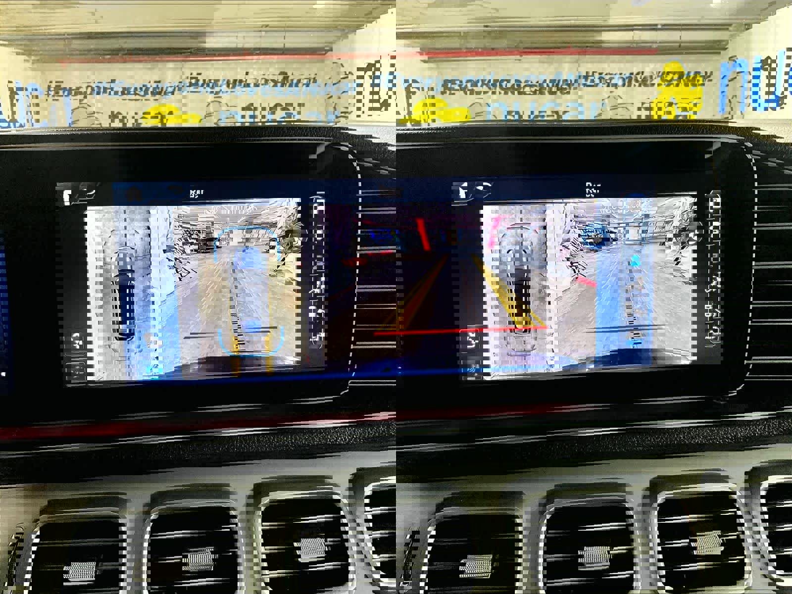 Used 2024 Mercedes-Benz GLE 450e 4MATIC image 19