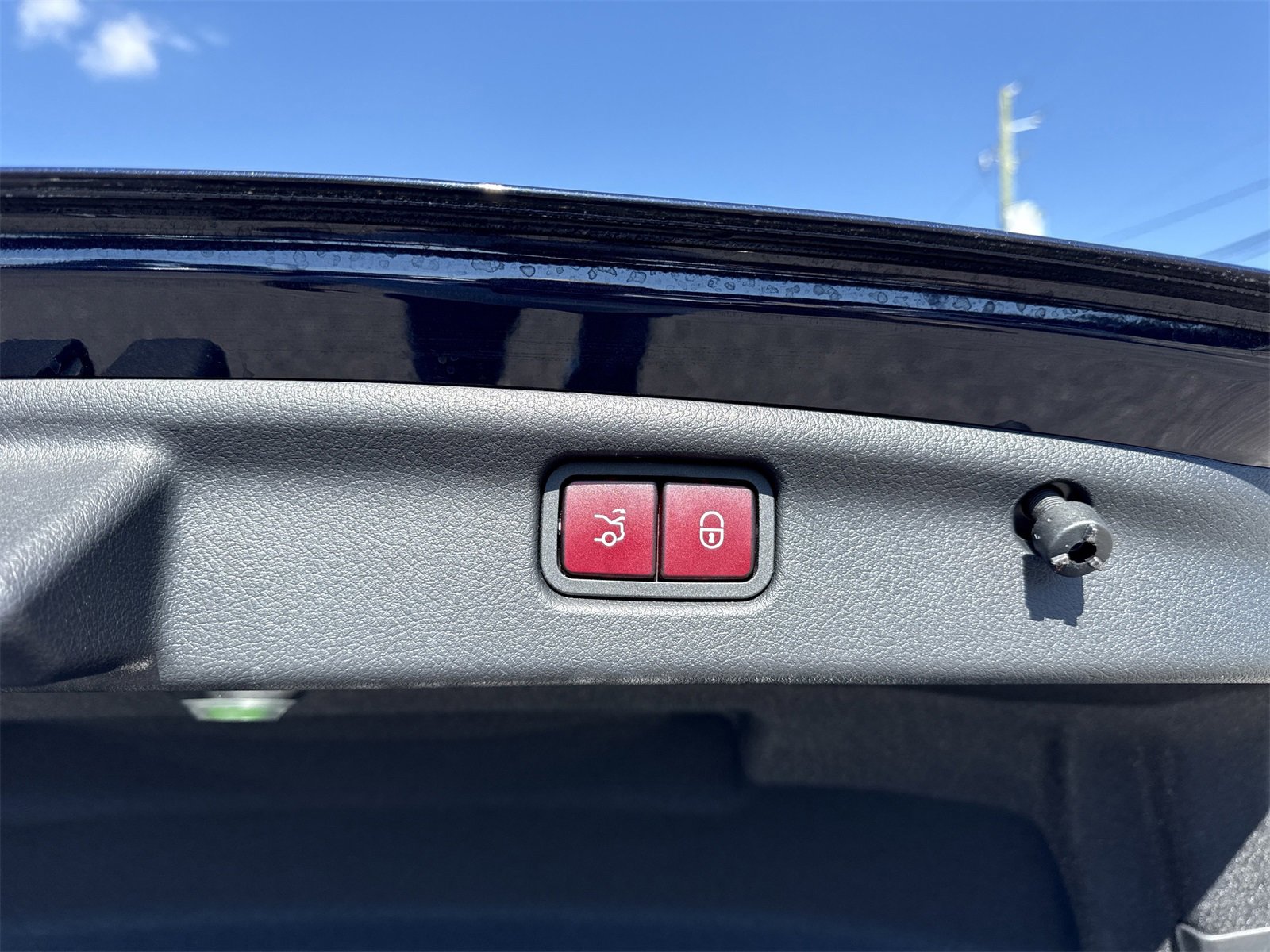 Used 2023 Mercedes-Benz C 300 Sedan image 30