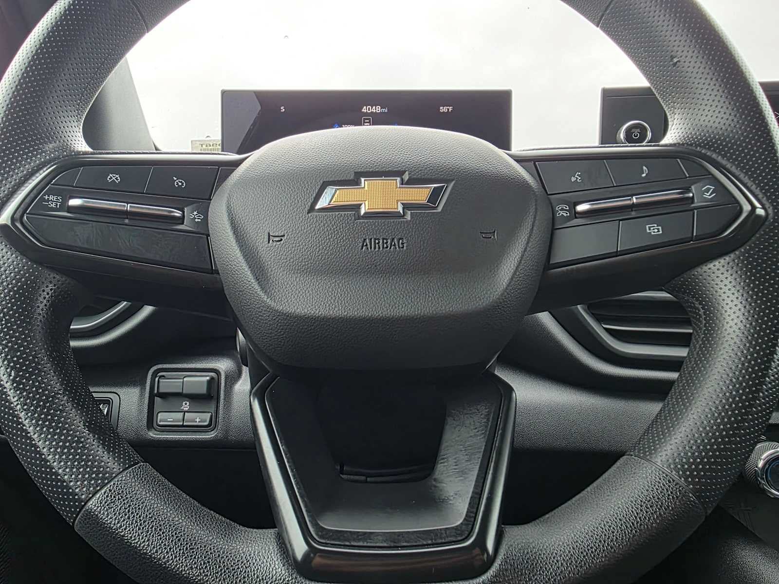 Certified 2024 Chevrolet Silverado EV W/T AWD/4WD image 23