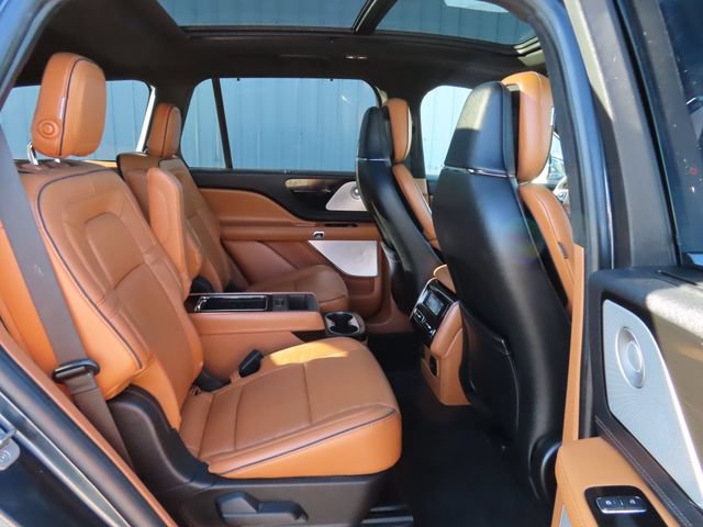 Used 2020 Lincoln Aviator Black Label w/ Dynamic Handling Package AWD/4WD image 31