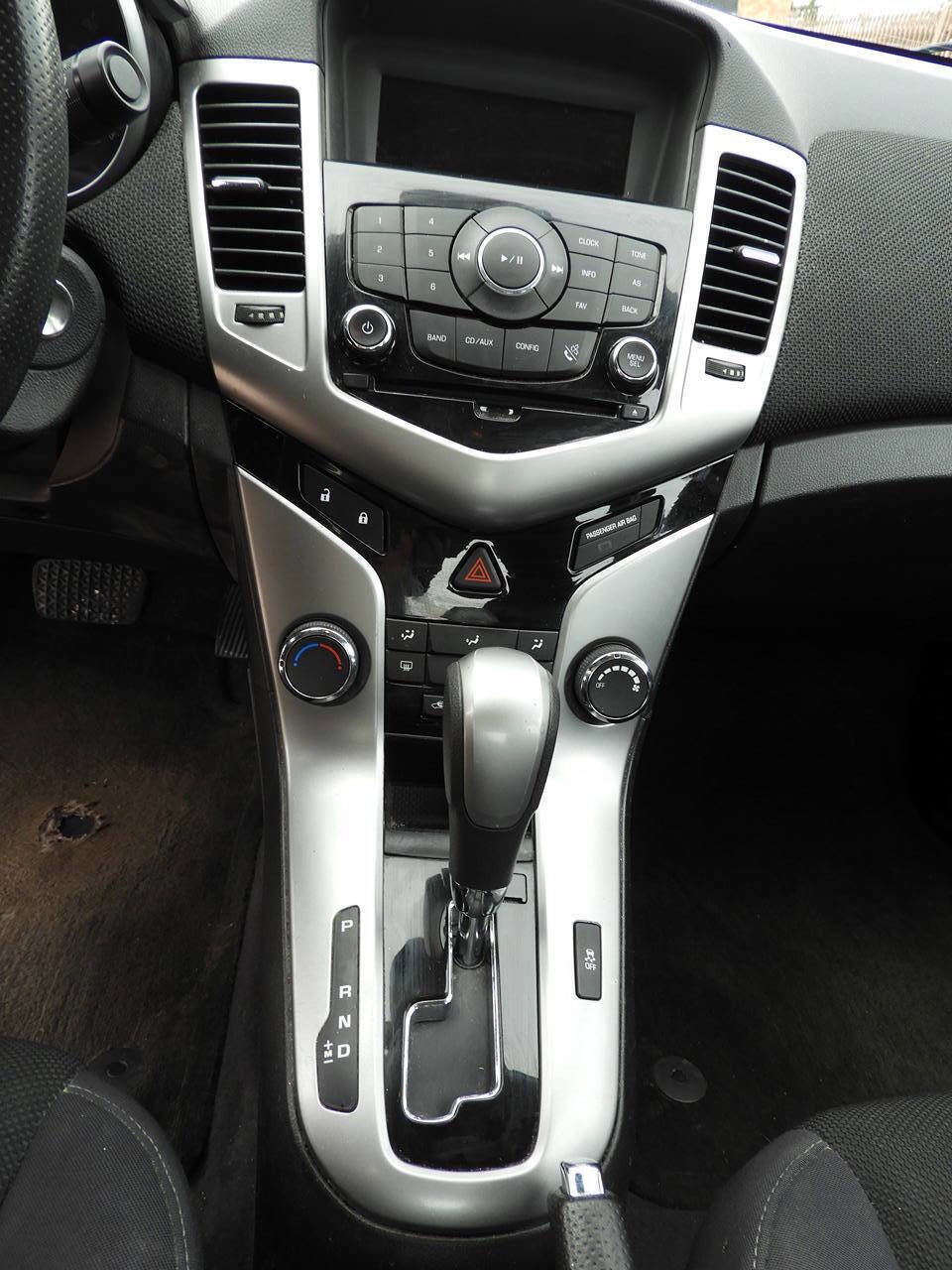 Used 2013 Chevrolet Cruze LT FWD image 29