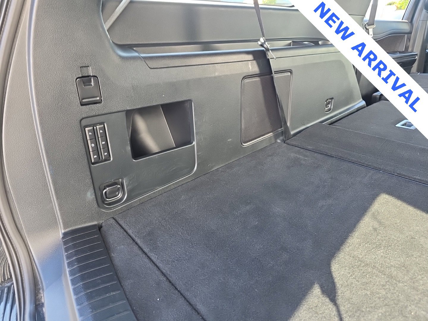 Used 2021 Ford Expedition Max Limited image 44