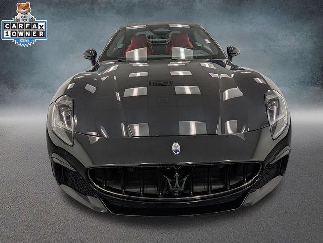 Used 2024 Maserati GranCabrio Trofeo AWD/4WD image 2