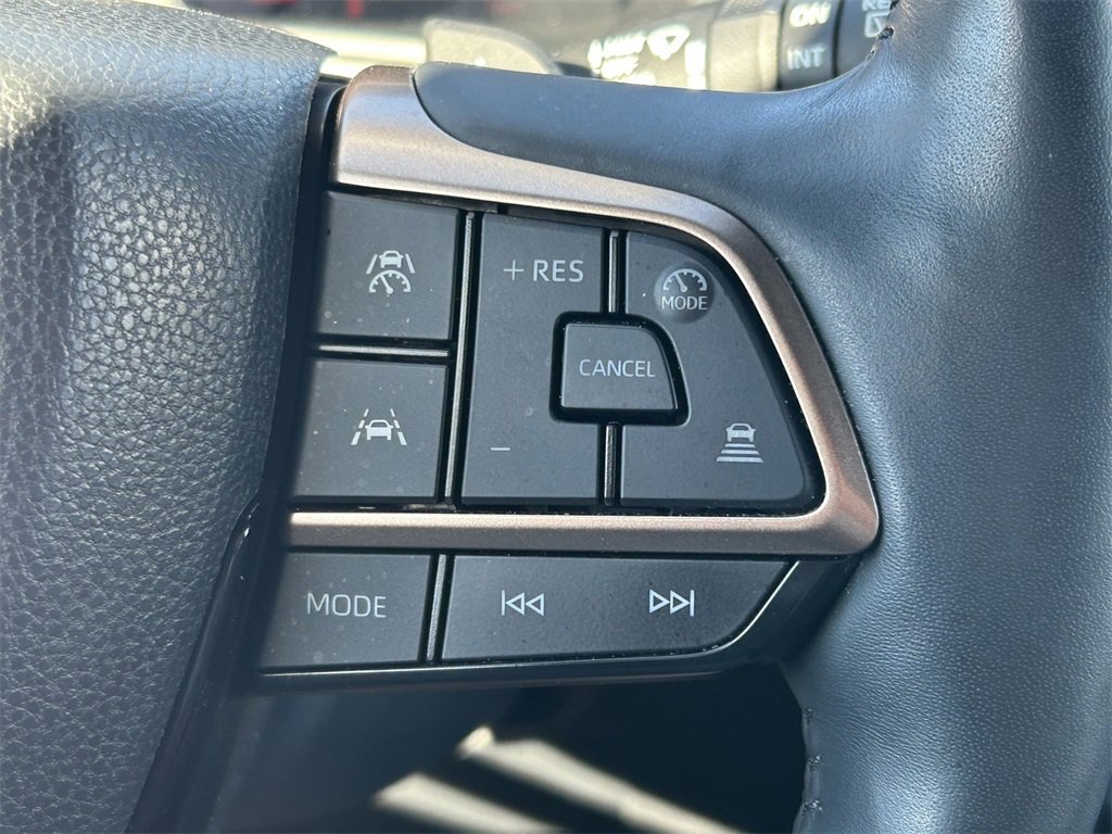 Used 2024 Toyota Grand Highlander AWD Hybrid image 44