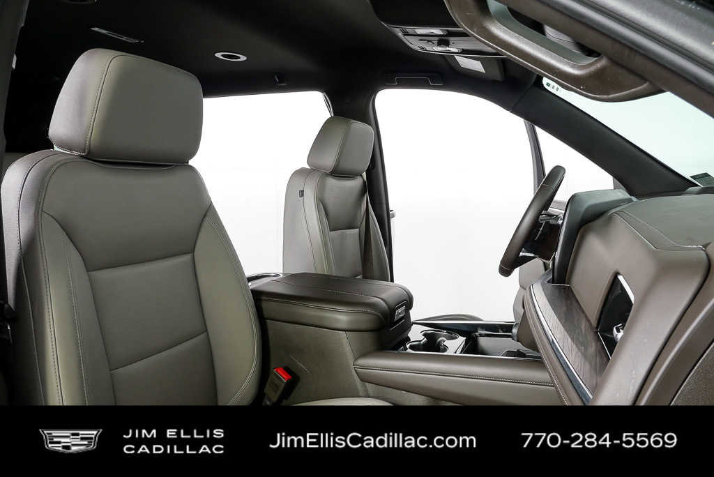 Used 2025 Chevrolet Tahoe LT RWD image 22