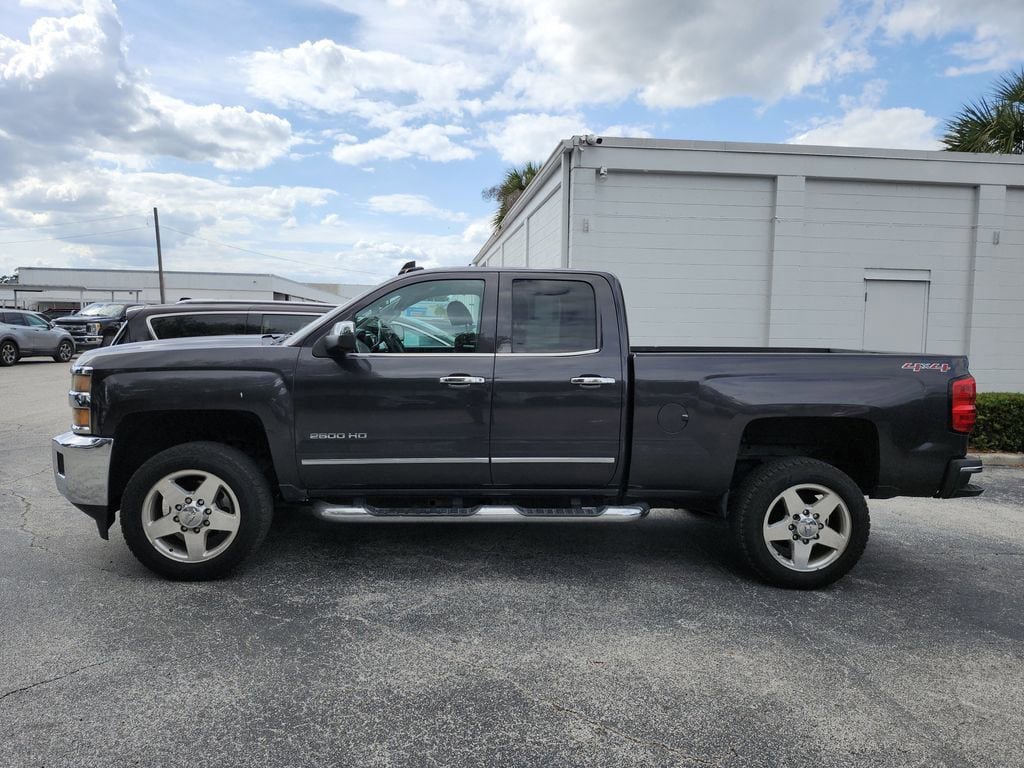 Used 2015 Chevrolet Silverado 2500 LTZ w/ LTZ Plus Package AWD/4WD image 4