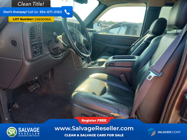 Used 2006 GMC Sierra 1500 SLT w/ Onstar Plus Package AWD/4WD image 9