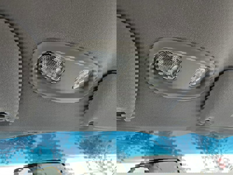 Used 2000 Dodge Intrepid image 43