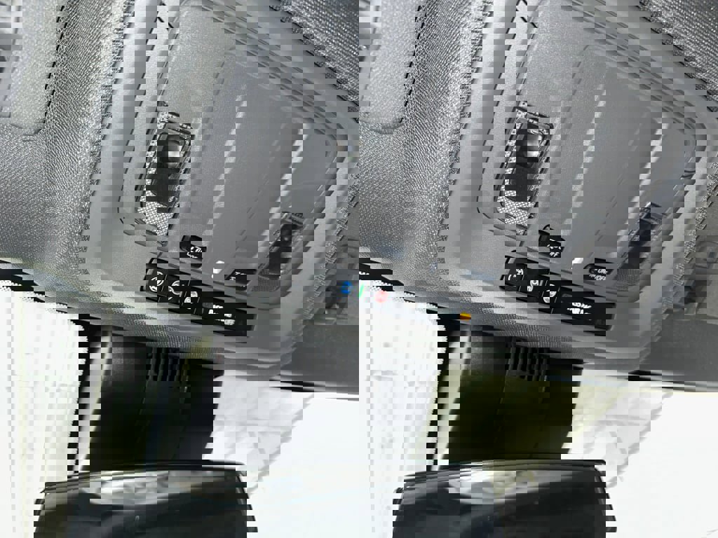 Certified 2025 Chevrolet Silverado 1500 LT image 18