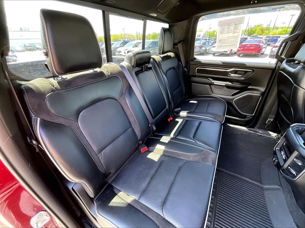 Used 2023 RAM 1500 Laramie AWD/4WD image 15