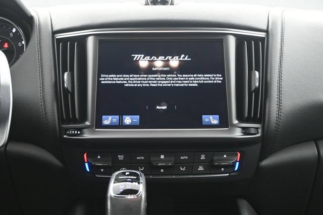 Used 2021 Maserati Levante S AWD/4WD image 12