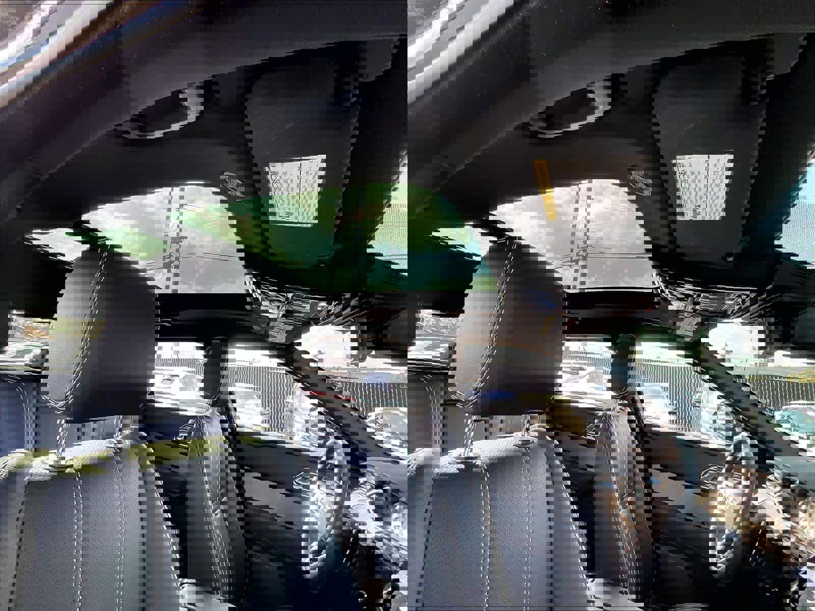 Used 2023 Land Rover Range Rover Velar R-Dynamic S image 23