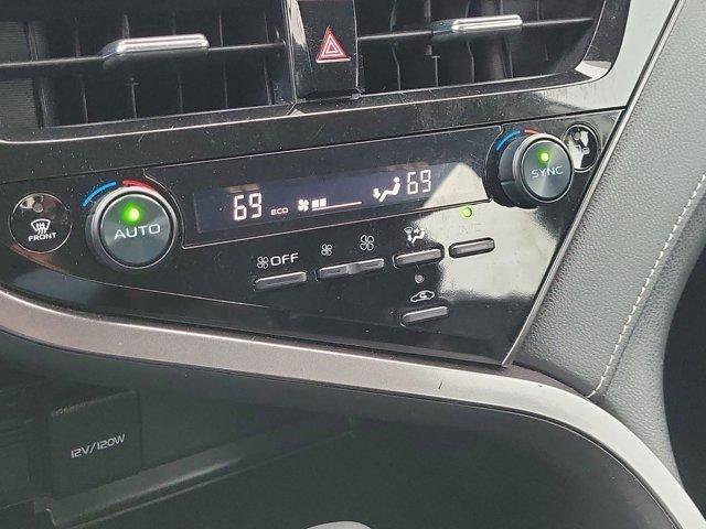 Used 2024 Toyota Camry SE image 24