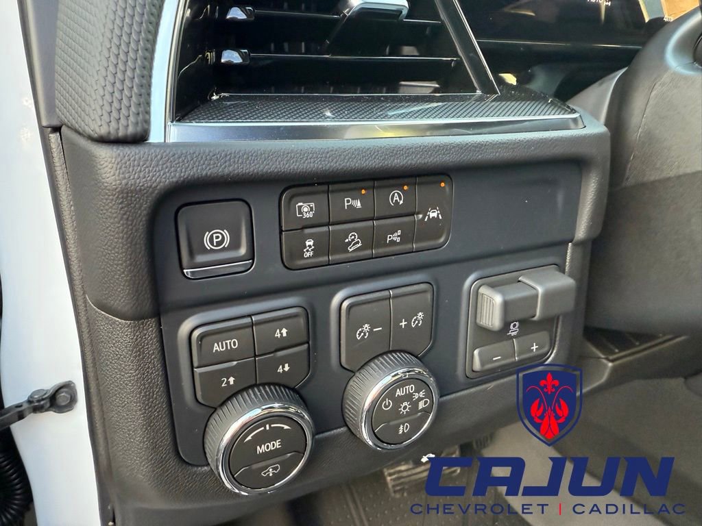 New 2026 Chevrolet Suburban RST w/ Advanced Technology Package image 13