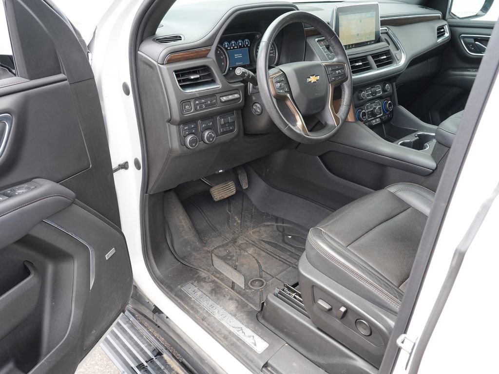 Used 2021 Chevrolet Tahoe High Country AWD/4WD image 13