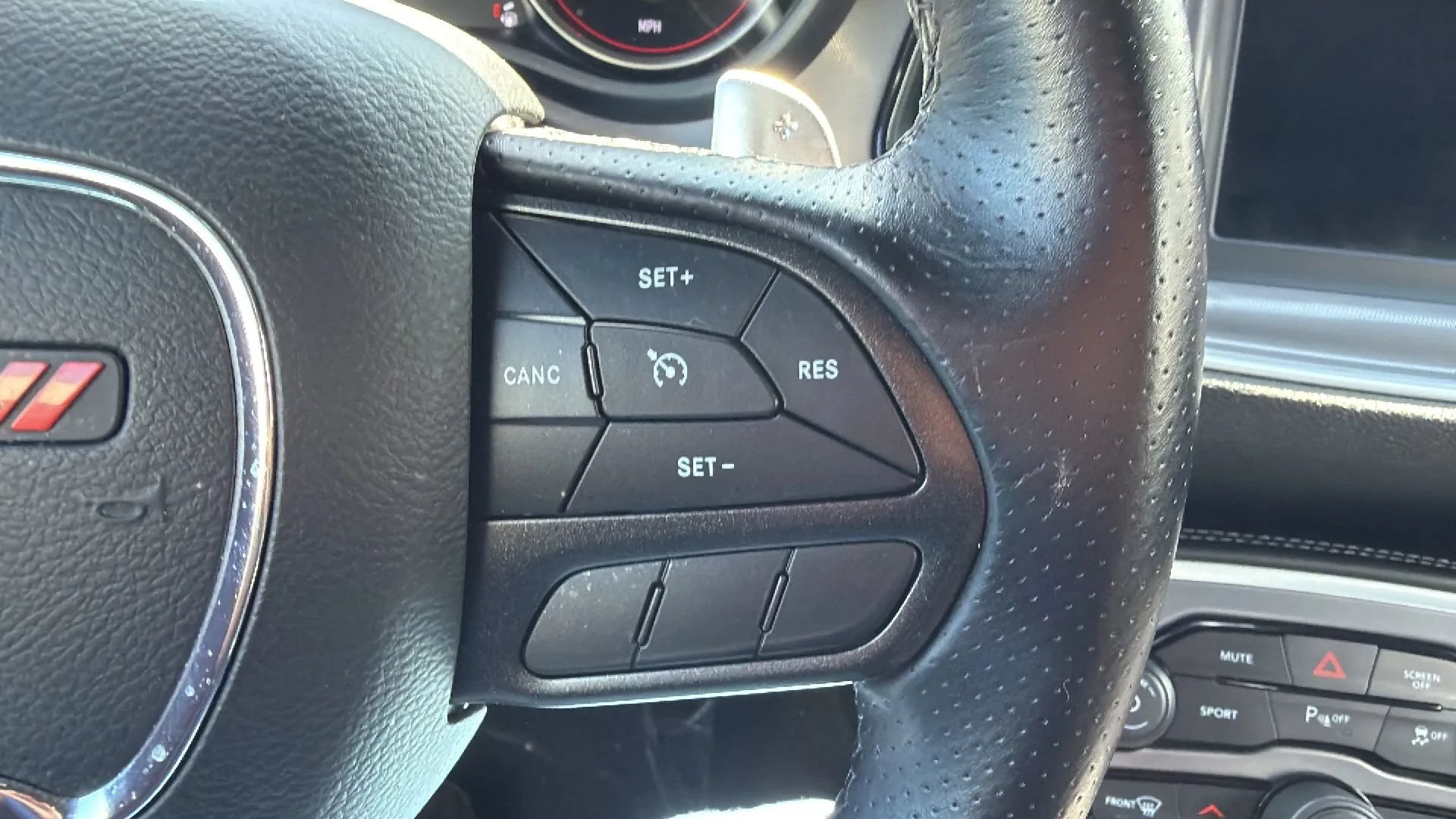 Used 2022 Dodge Challenger GT RWD image 11