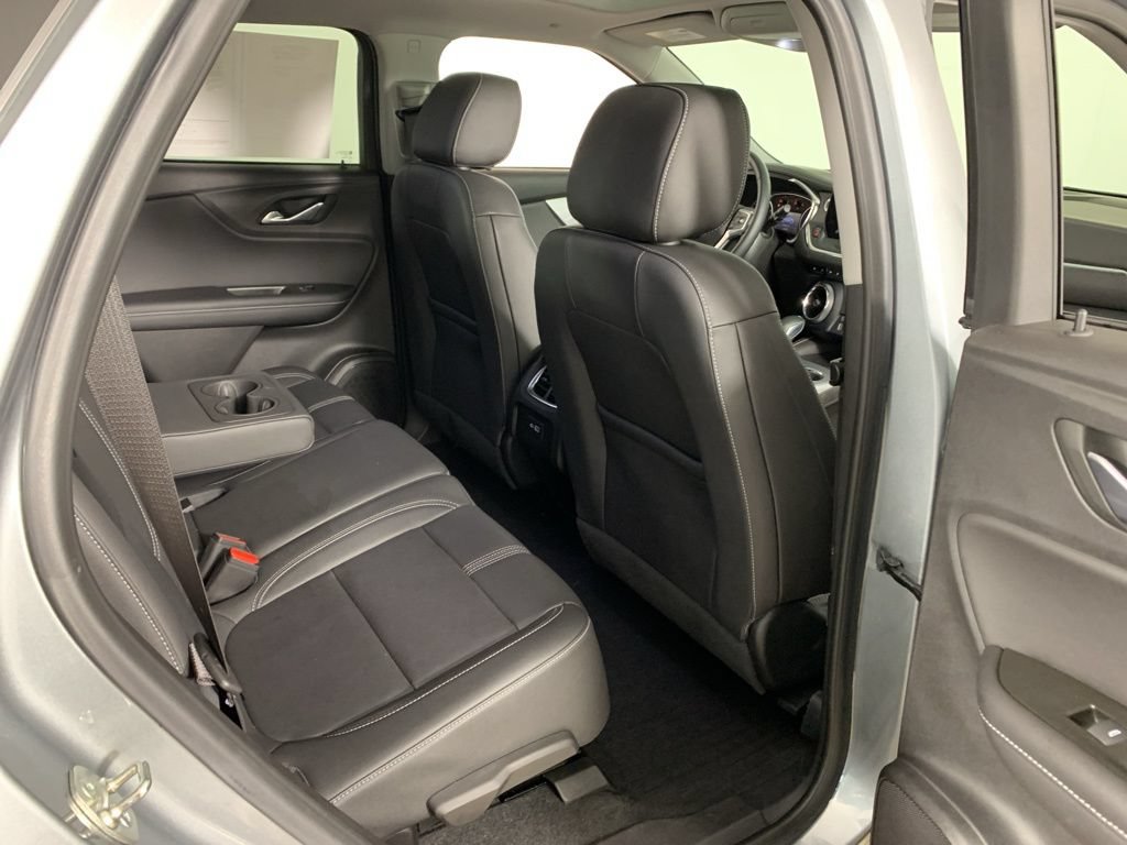 Used 2023 Chevrolet Blazer LT AWD/4WD image 35