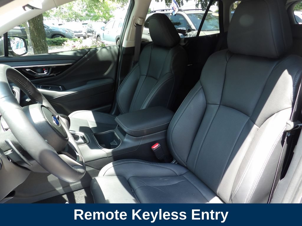 Used 2025 Subaru Outback Touring XT AWD/4WD image 11