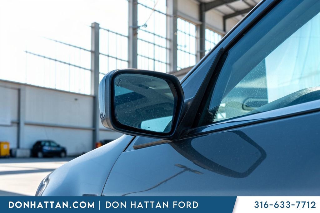Used 2011 Ford Fusion SEL w/ 302A Rapid Spec Order Code FWD image 25