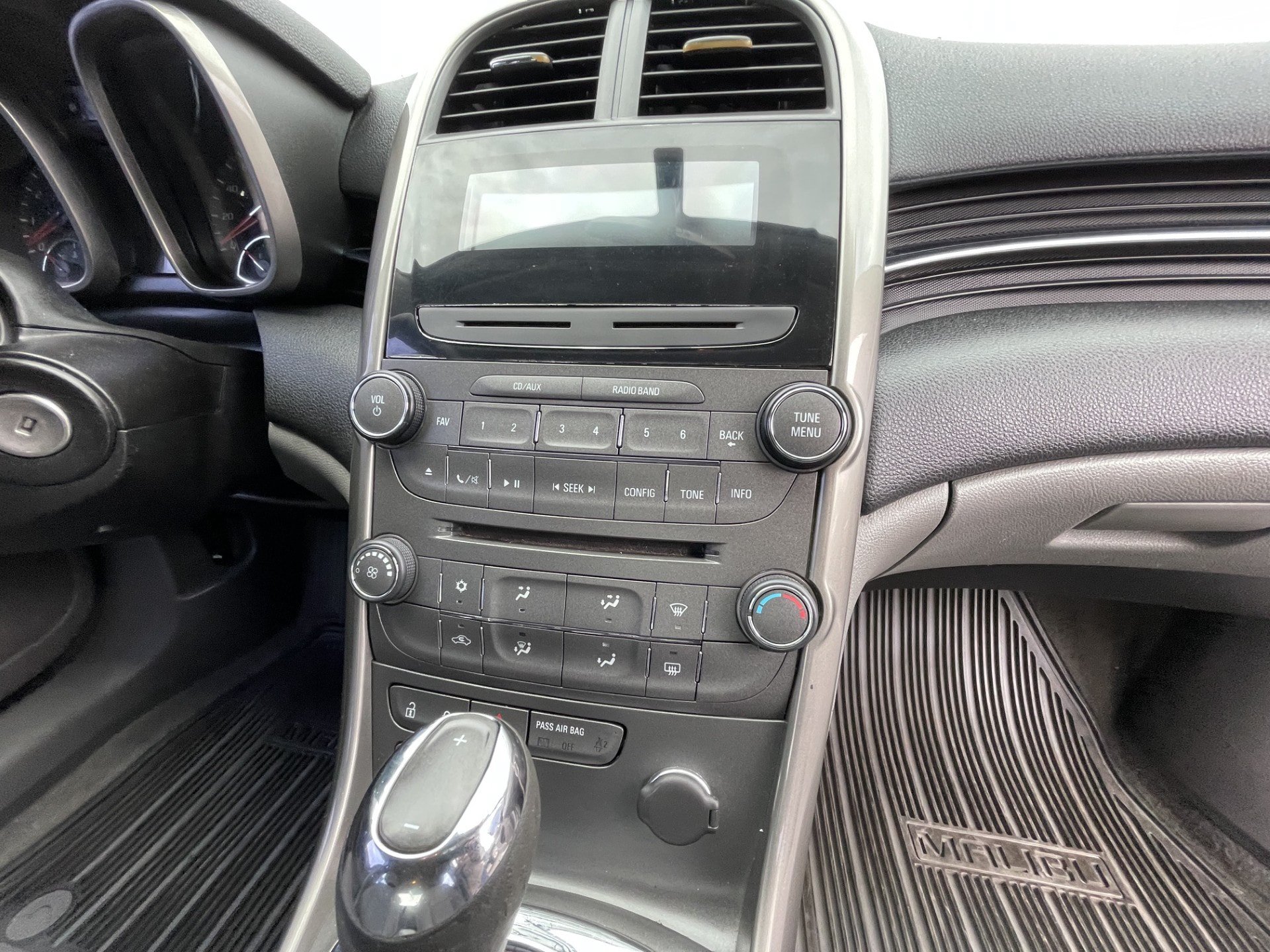 Used 2013 Chevrolet Malibu LS FWD image 20