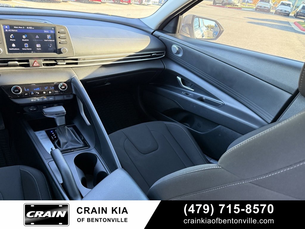 Used 2022 Hyundai Elantra SEL image 23