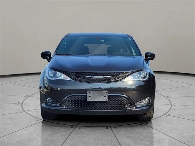 Certified 2019 Chrysler Pacifica Touring Plus w/ S Appearance Package FWD image 12