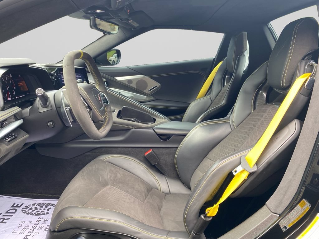 Certified 2022 Chevrolet Corvette Stingray Premium Conv w/ Z51 Performance Package RWD image 16