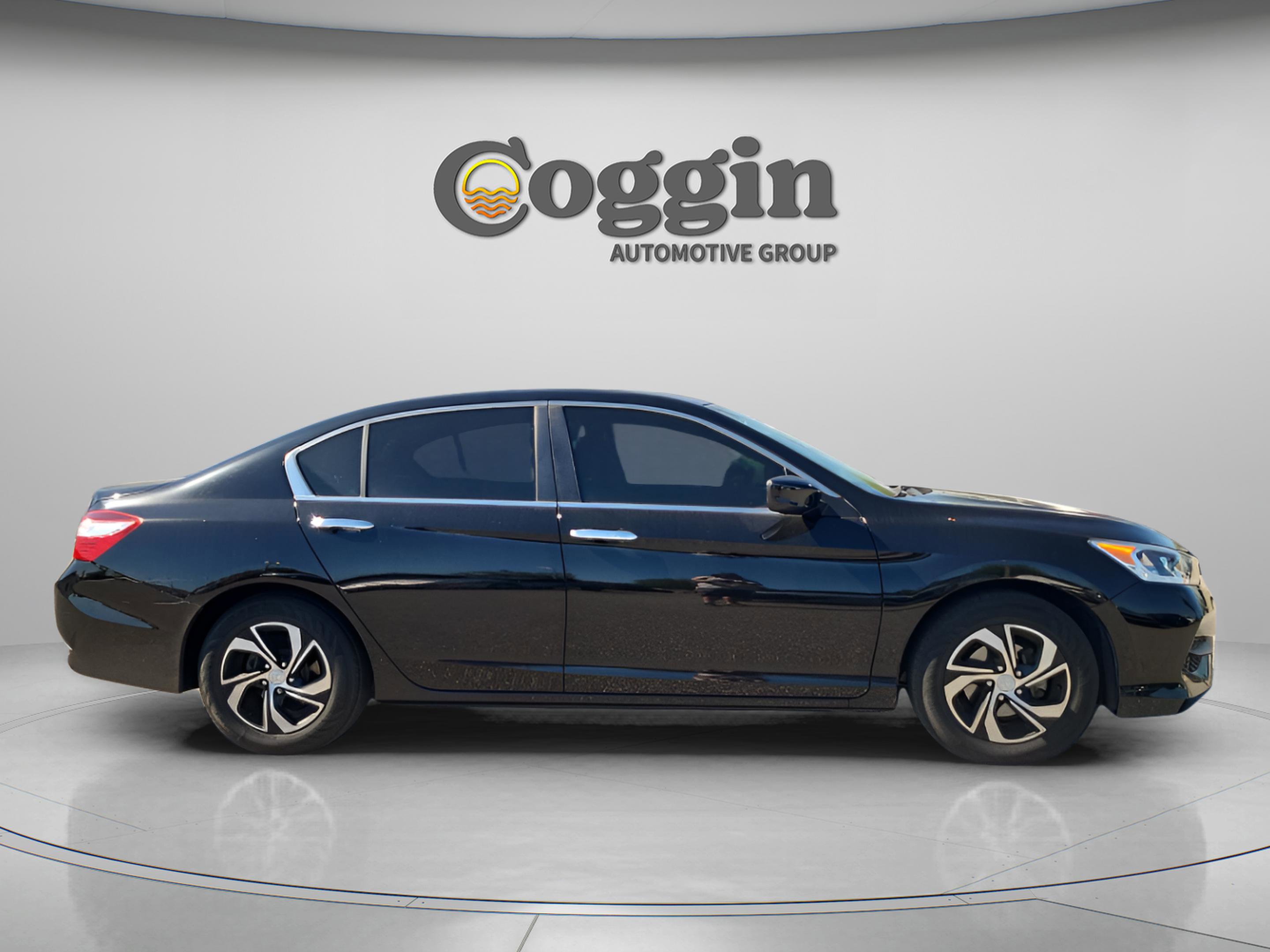 Certified 2017 Honda Accord LX image 7