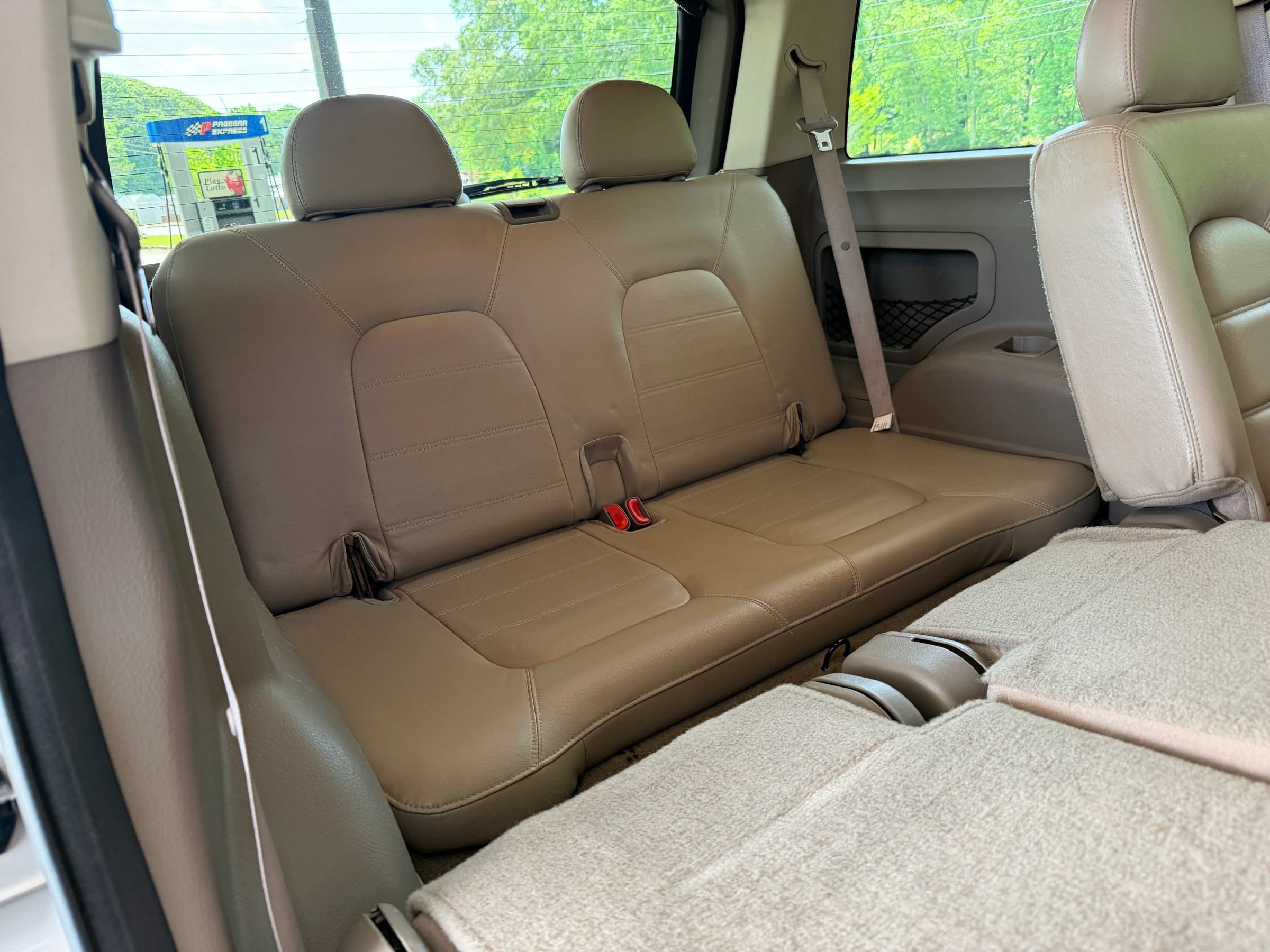 Used 2005 Ford Explorer Sport XLT RWD image 13