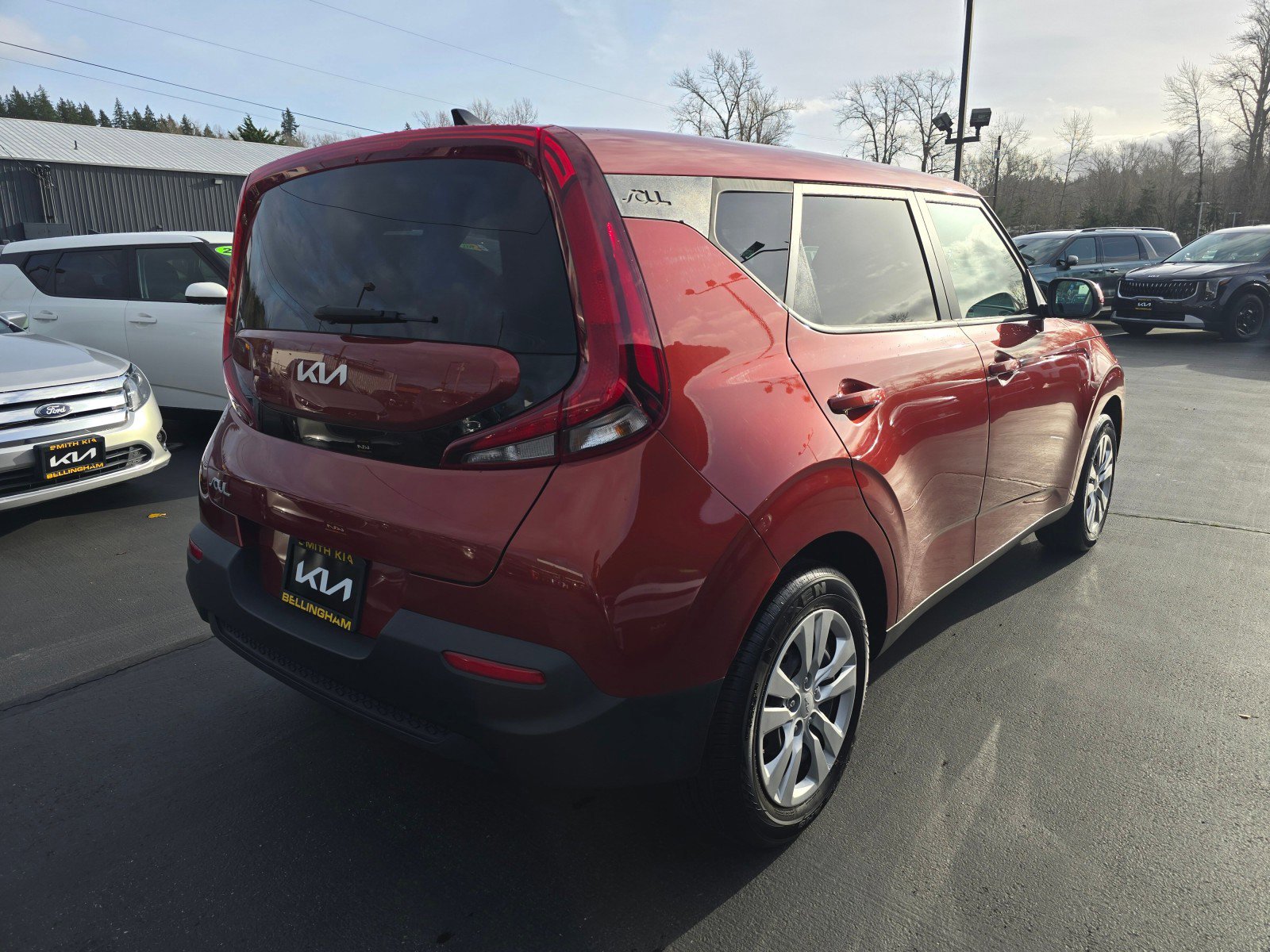 Used 2022 Kia Soul LX image 3