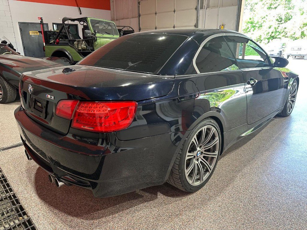 Used 2013 BMW M3 Convertible RWD image 5