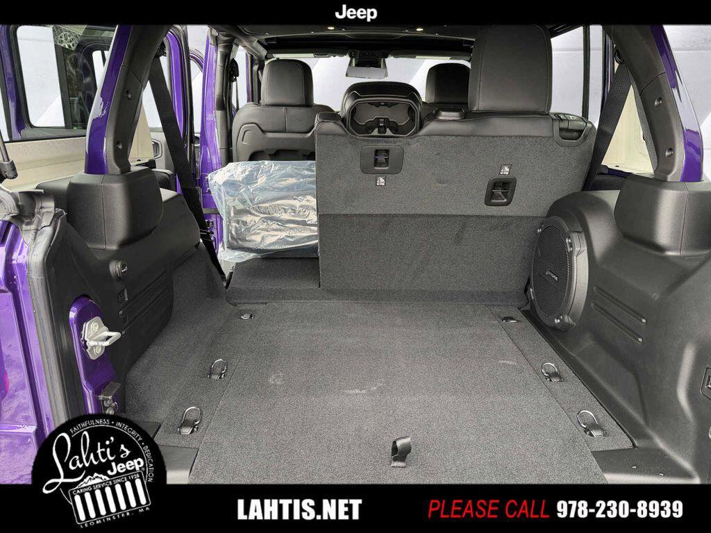 New 2026 Jeep Wrangler Unlimited Rubicon image 13