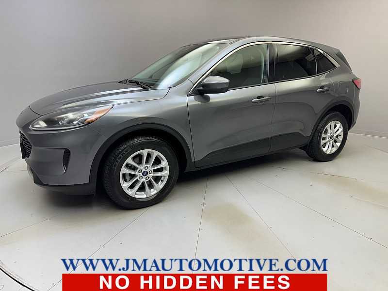 Used 2021 Ford Escape SE image 1