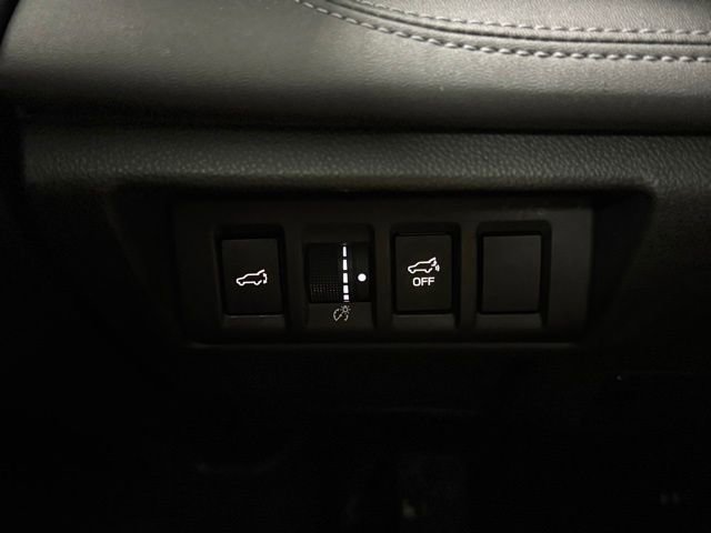 Used 2023 Subaru Outback Touring XT image 30