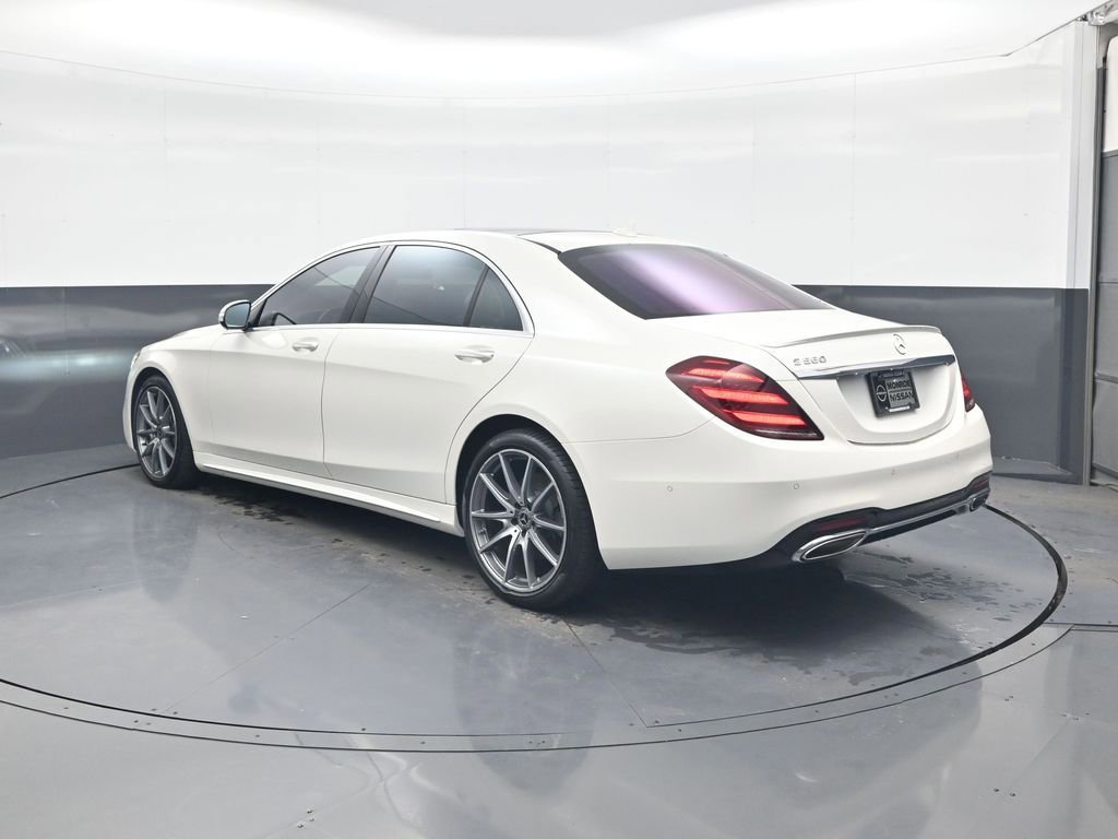 Used 2019 Mercedes-Benz S 560 Sedan image 5