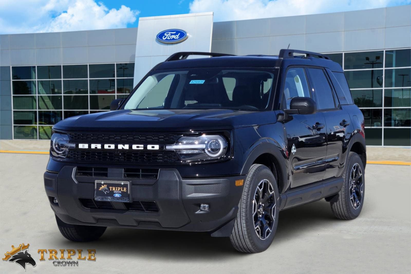 New 2025 Ford Bronco Sport Outer Banks AWD/4WD image 2
