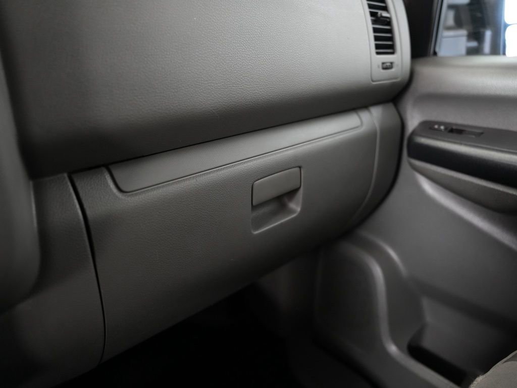 Used 2019 Nissan NV 3500 S RWD image 26